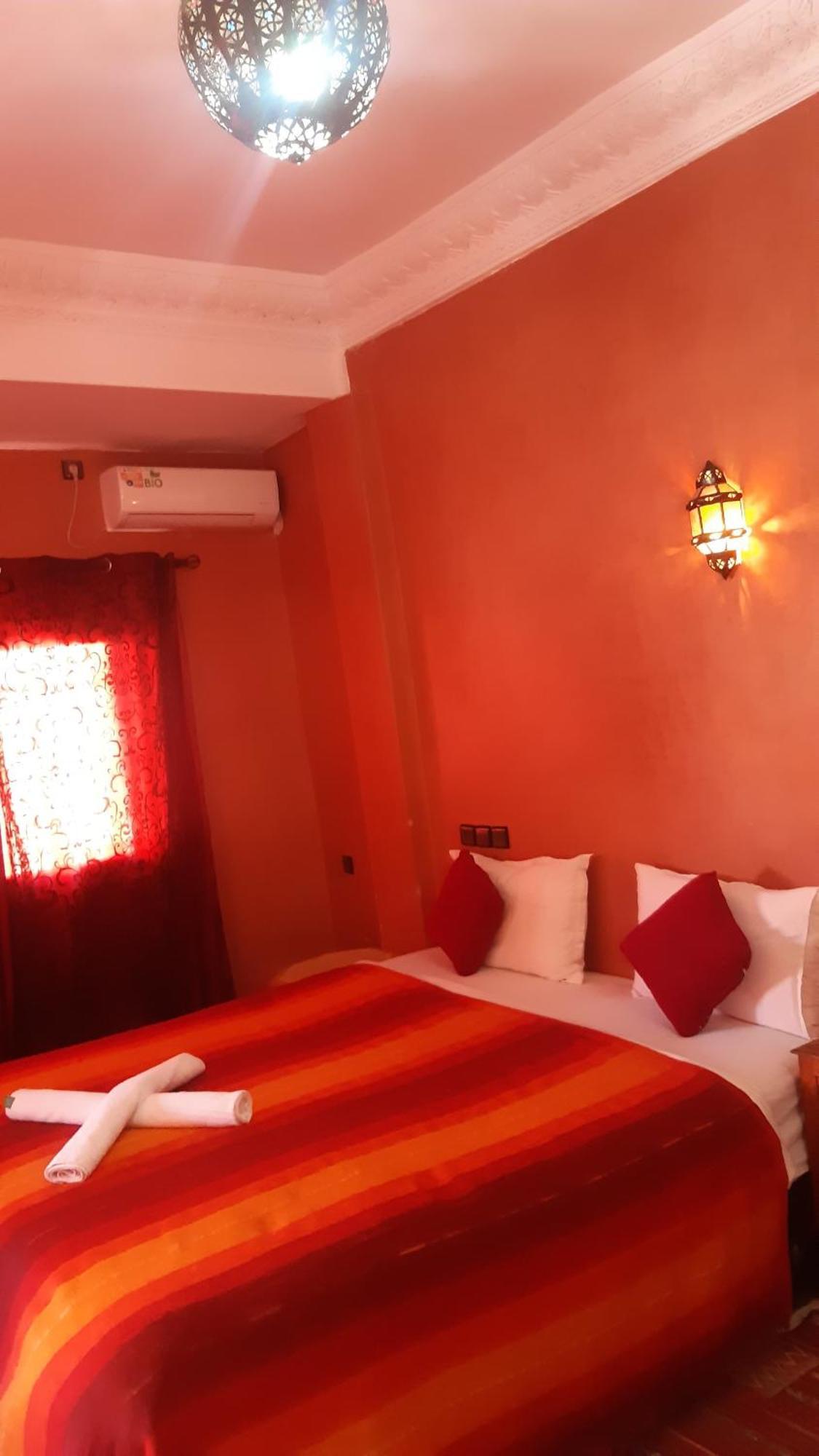 Hotel Restaurant Dar Al Madina Tinghir Exterior photo